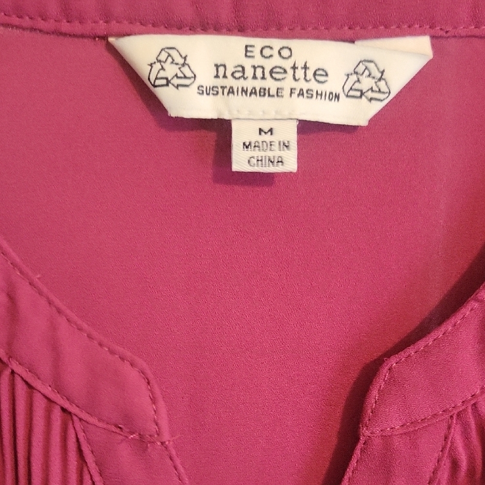 Nannette SzMed Fuchsia Blouse with Pleated V-Neck 3/4 button-up Design - Picture 2 of 4